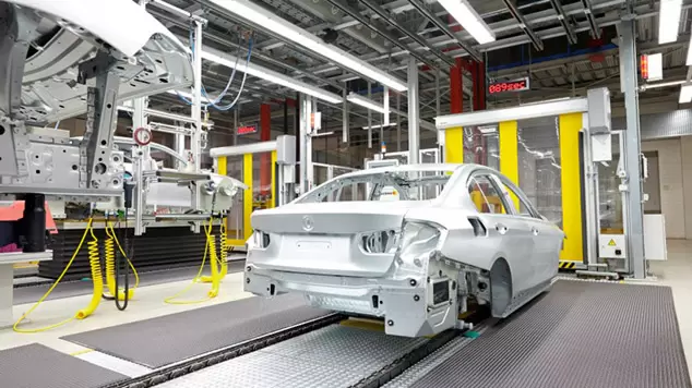 Industria Automotriz | Montaje Automotriz